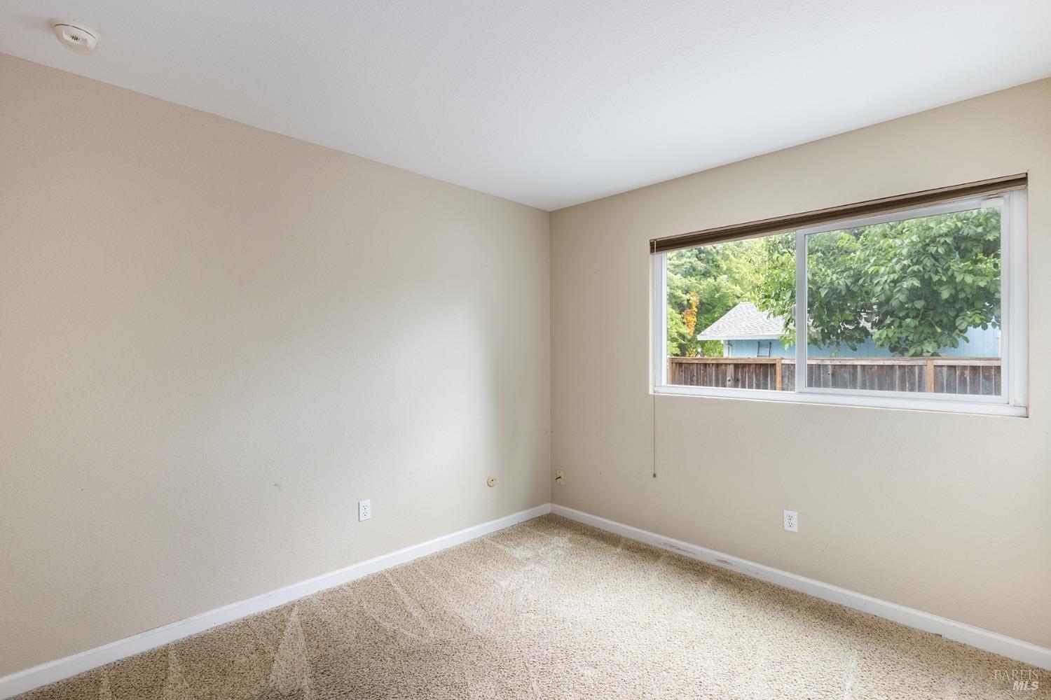 5720 Los Alamos Ct