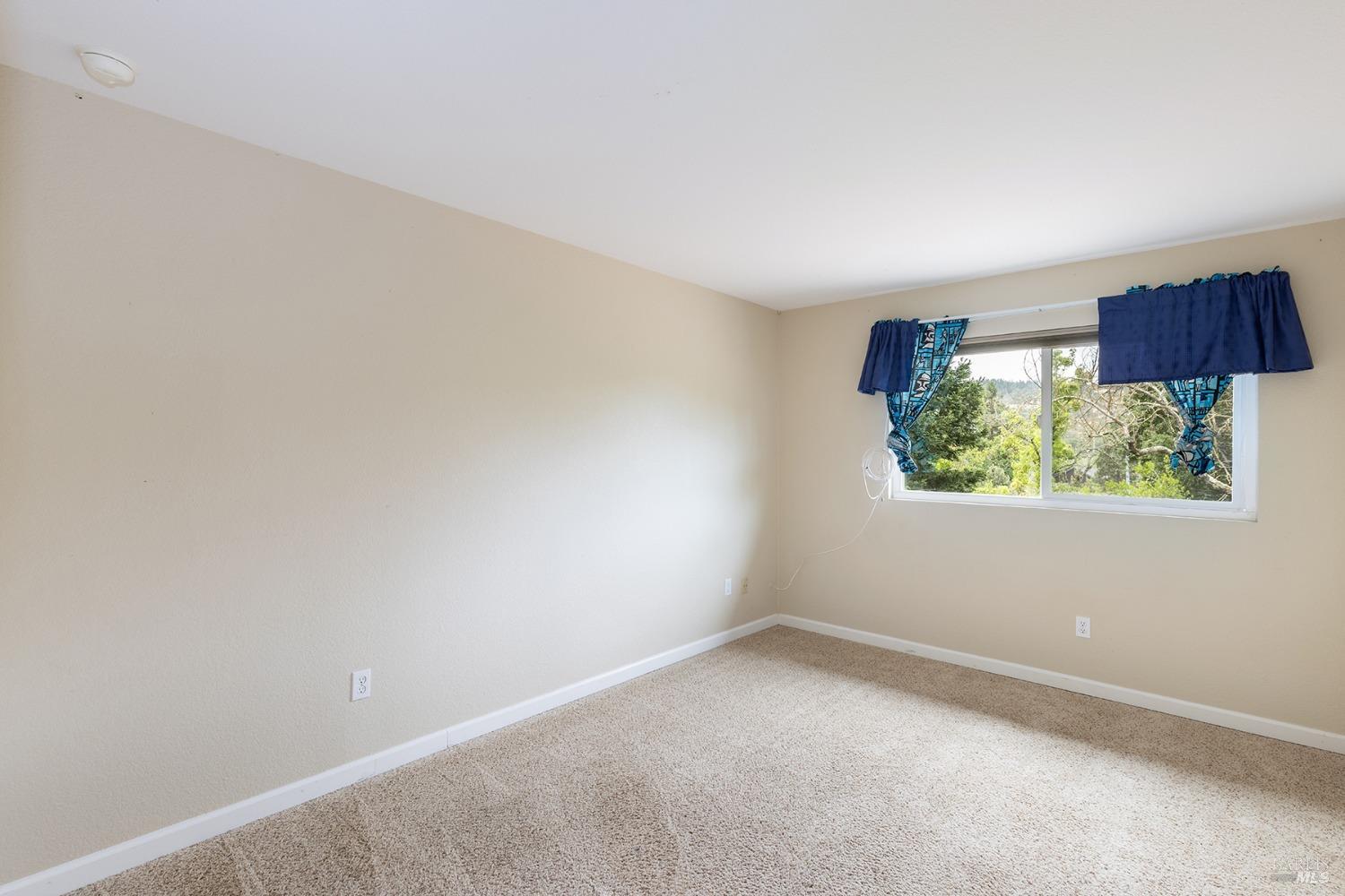 5720 Los Alamos Ct