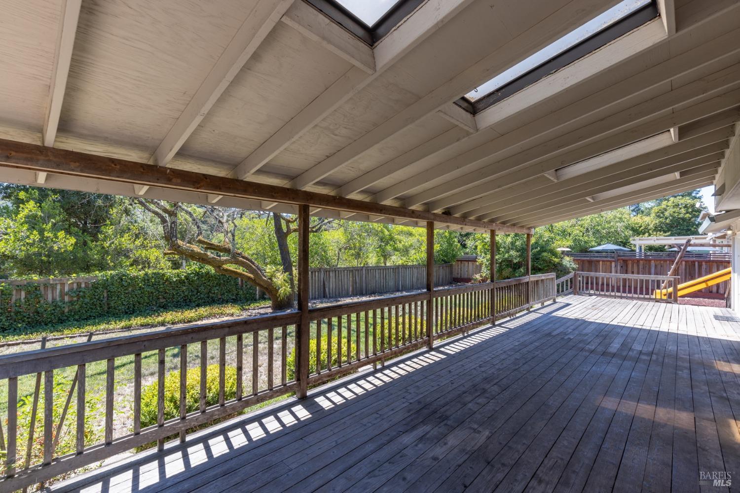 5720 Los Alamos Ct
