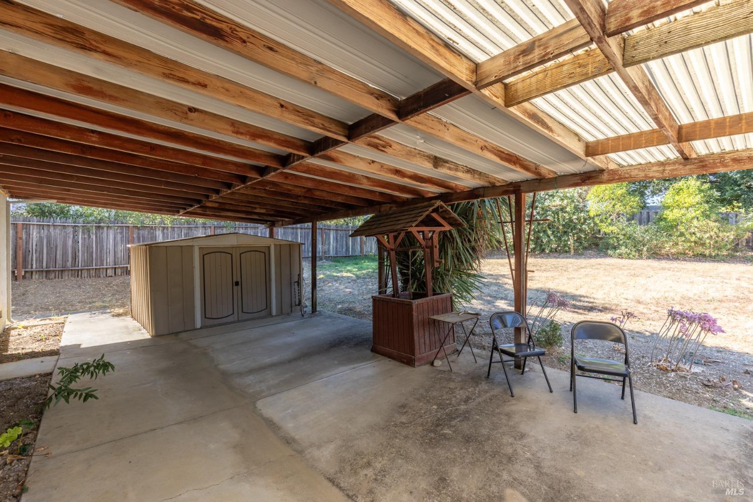 15 Lynn Dr