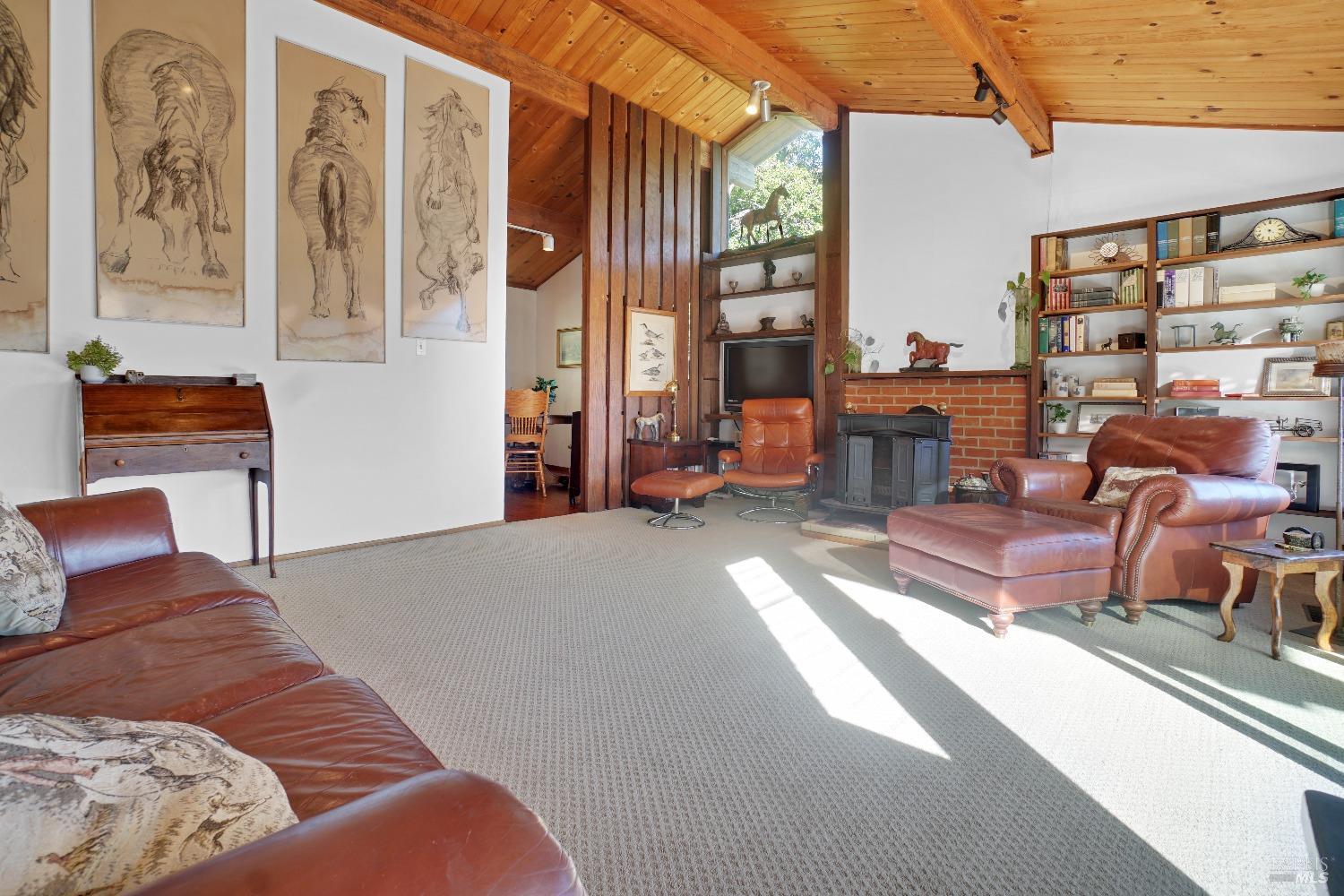 277 Tamalpais Rd