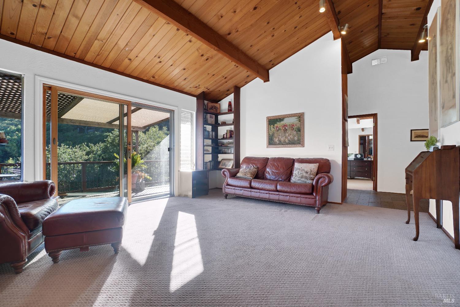 277 Tamalpais Rd