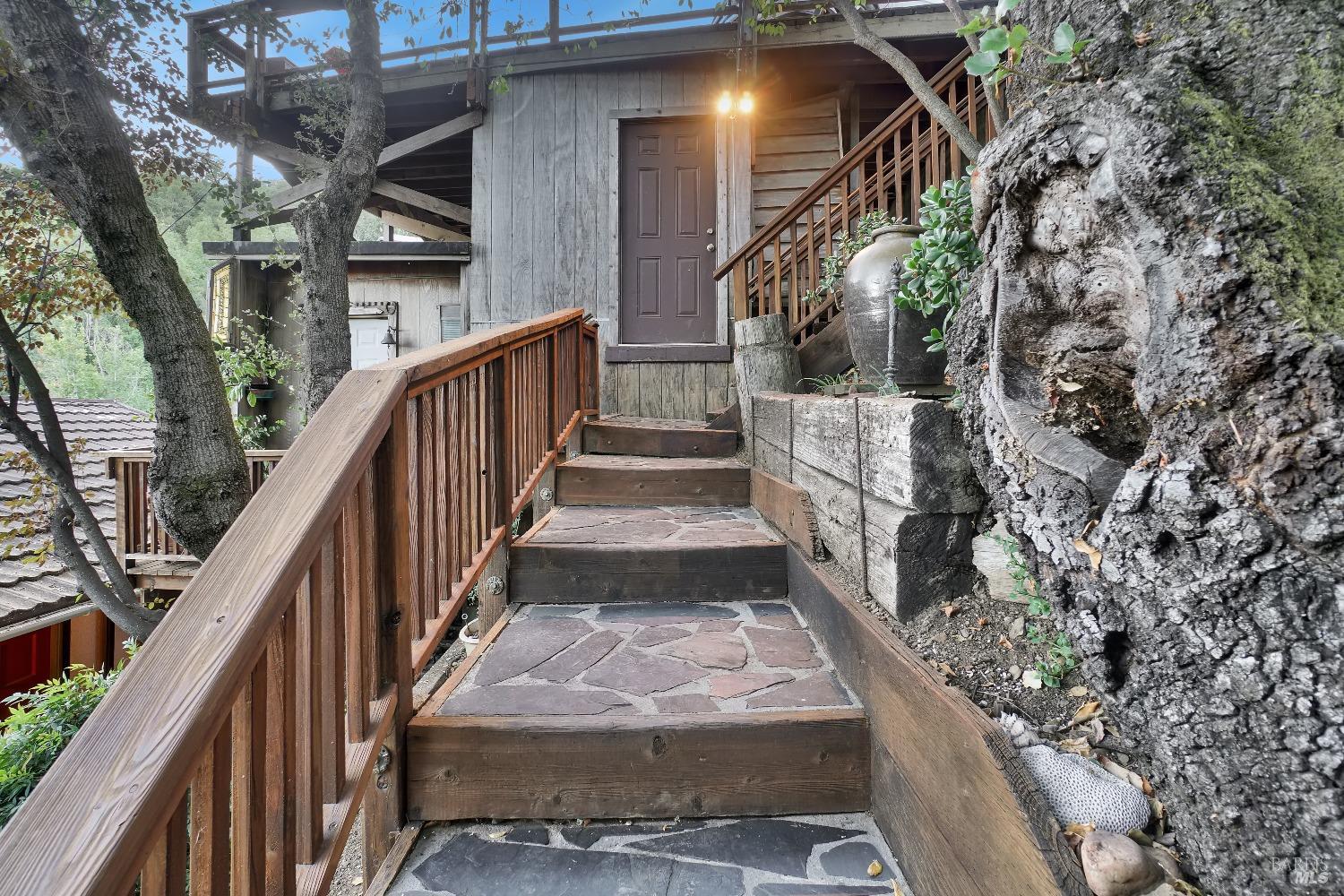 277 Tamalpais Rd