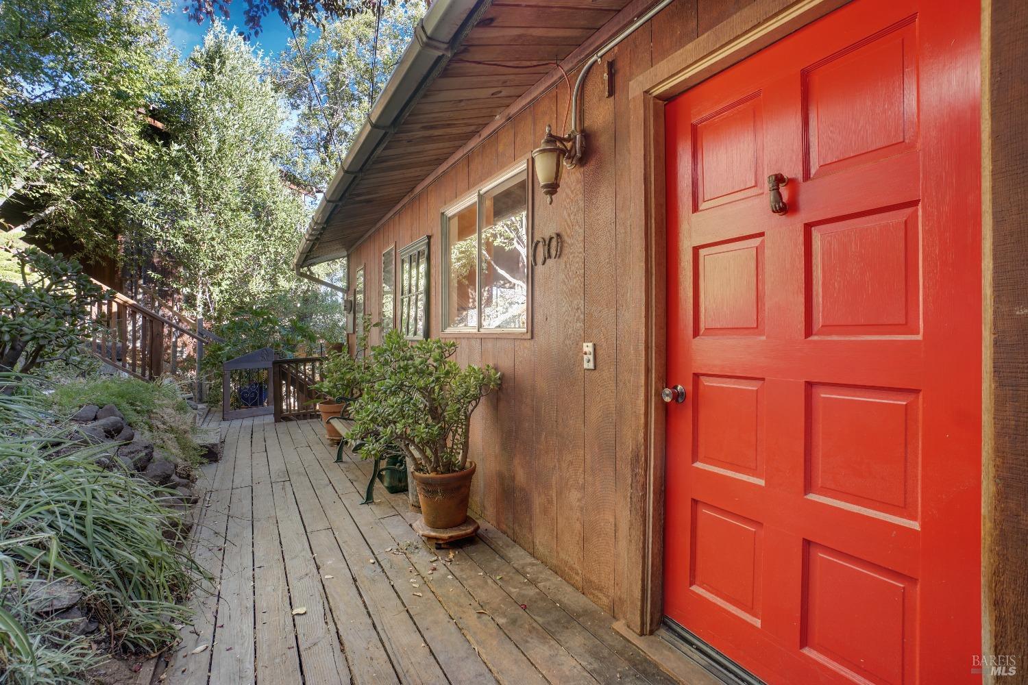 277 Tamalpais Rd