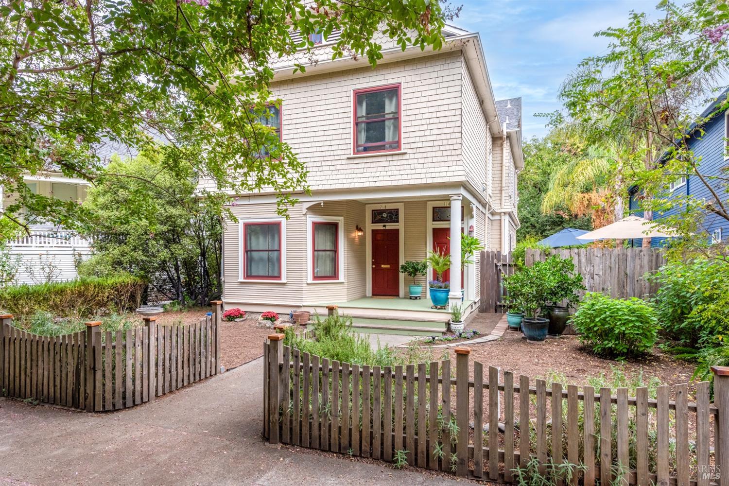 714-718 Morgan St