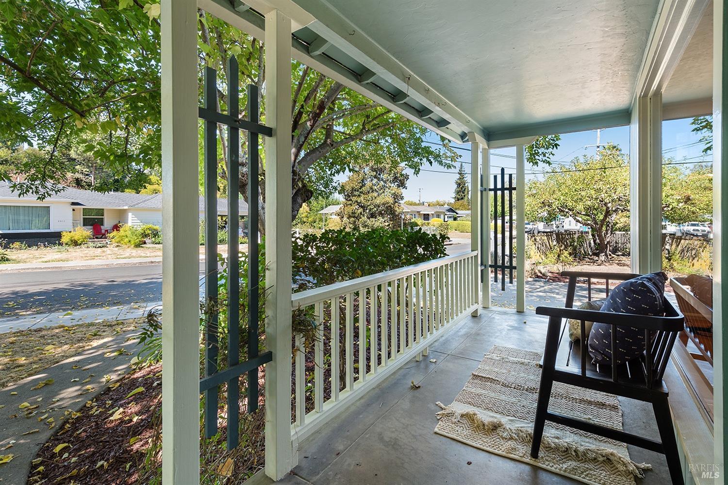 2012 Slater St
