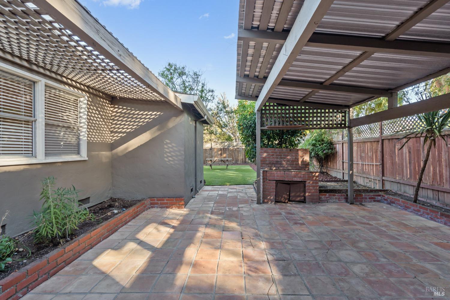 756 Plaza Amapola Dr