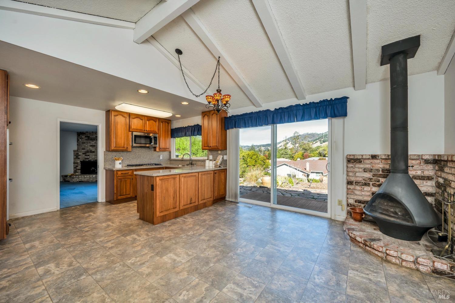 5709 Reynaud Ct
