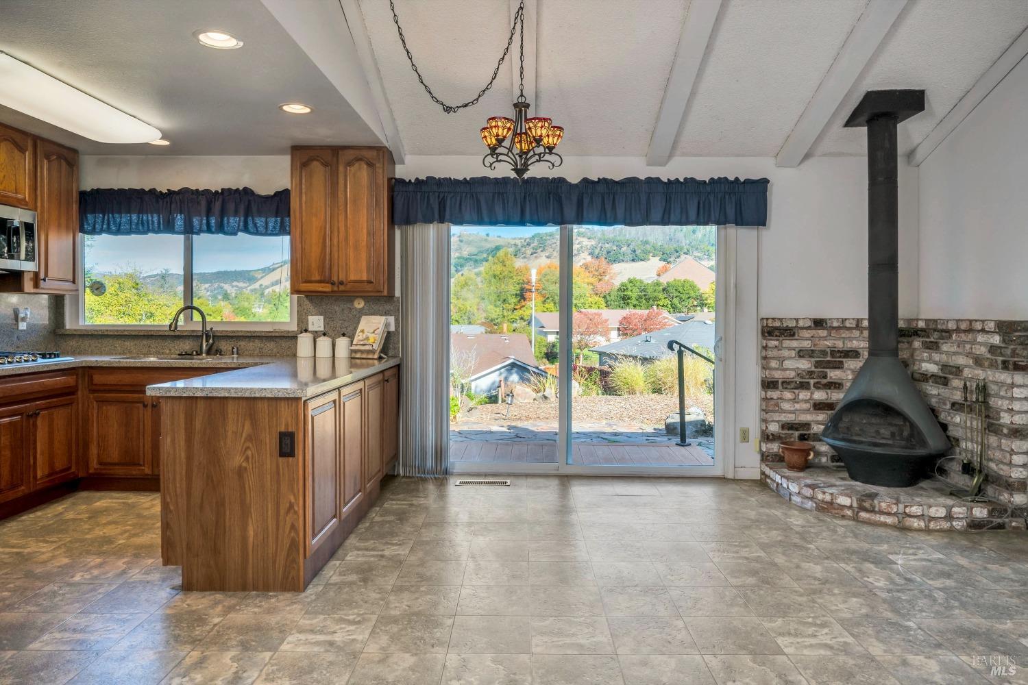 5709 Reynaud Ct