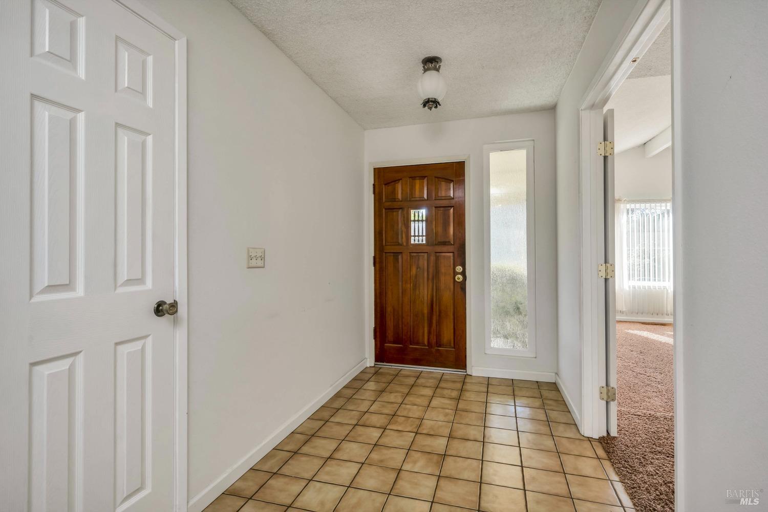 5709 Reynaud Ct