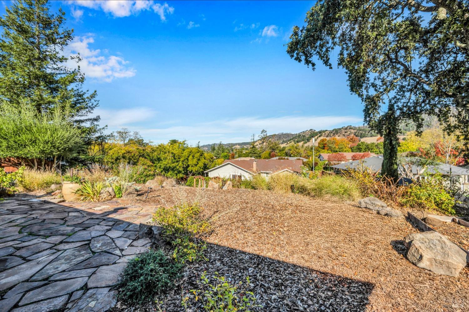 5709 Reynaud Ct