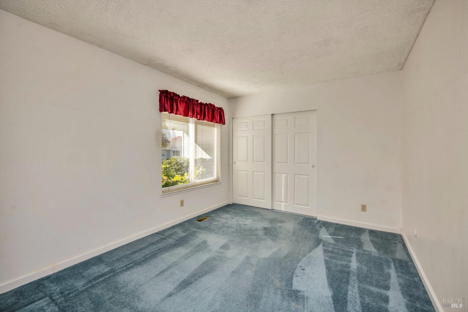5709 Reynaud Ct