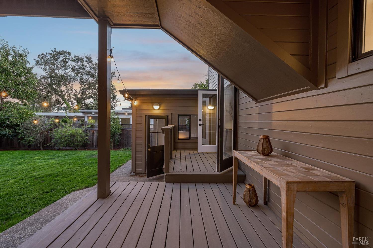 15 Lilac Ave