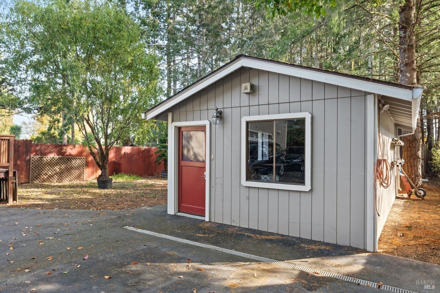 1623 Schaeffer Rd
