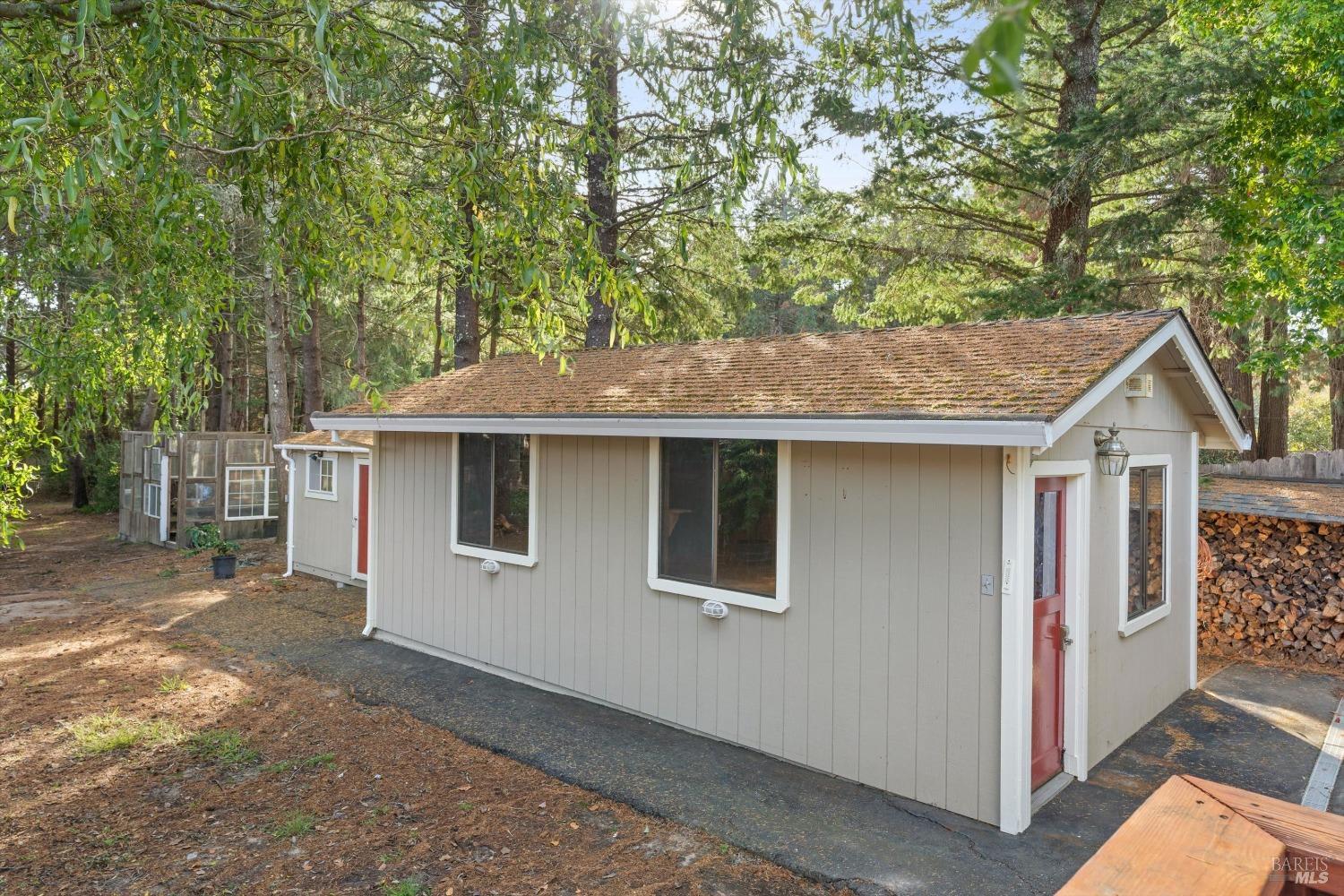 1623 Schaeffer Rd