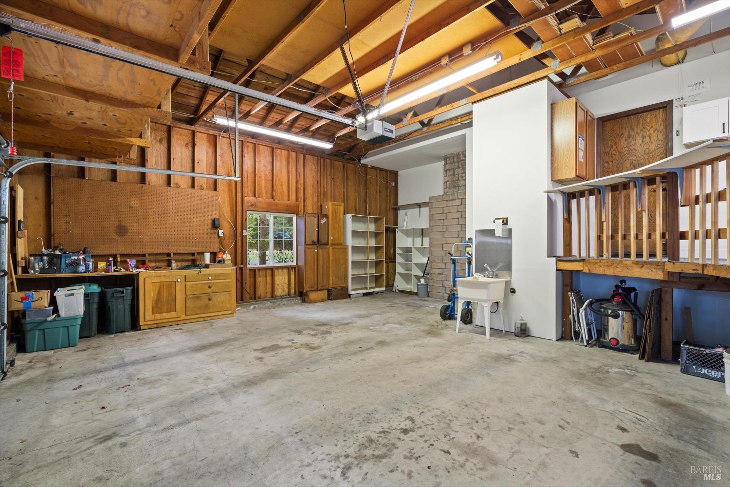 1623 Schaeffer Rd