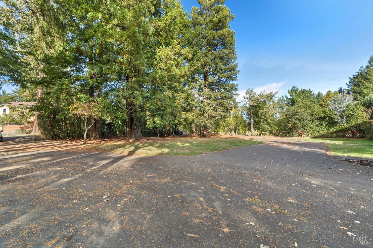 1623 Schaeffer Rd