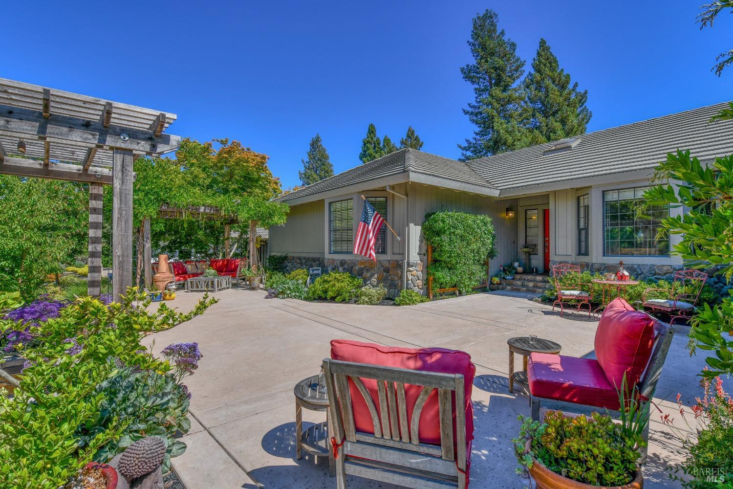 3489 Westminster Way