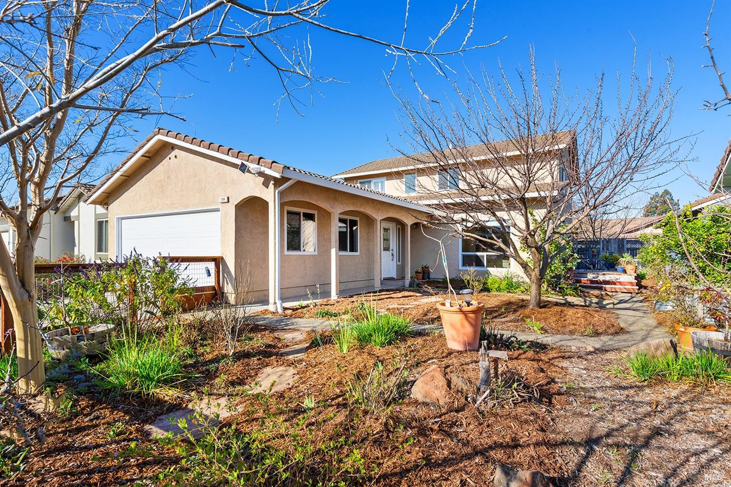 104 Glacier Ct