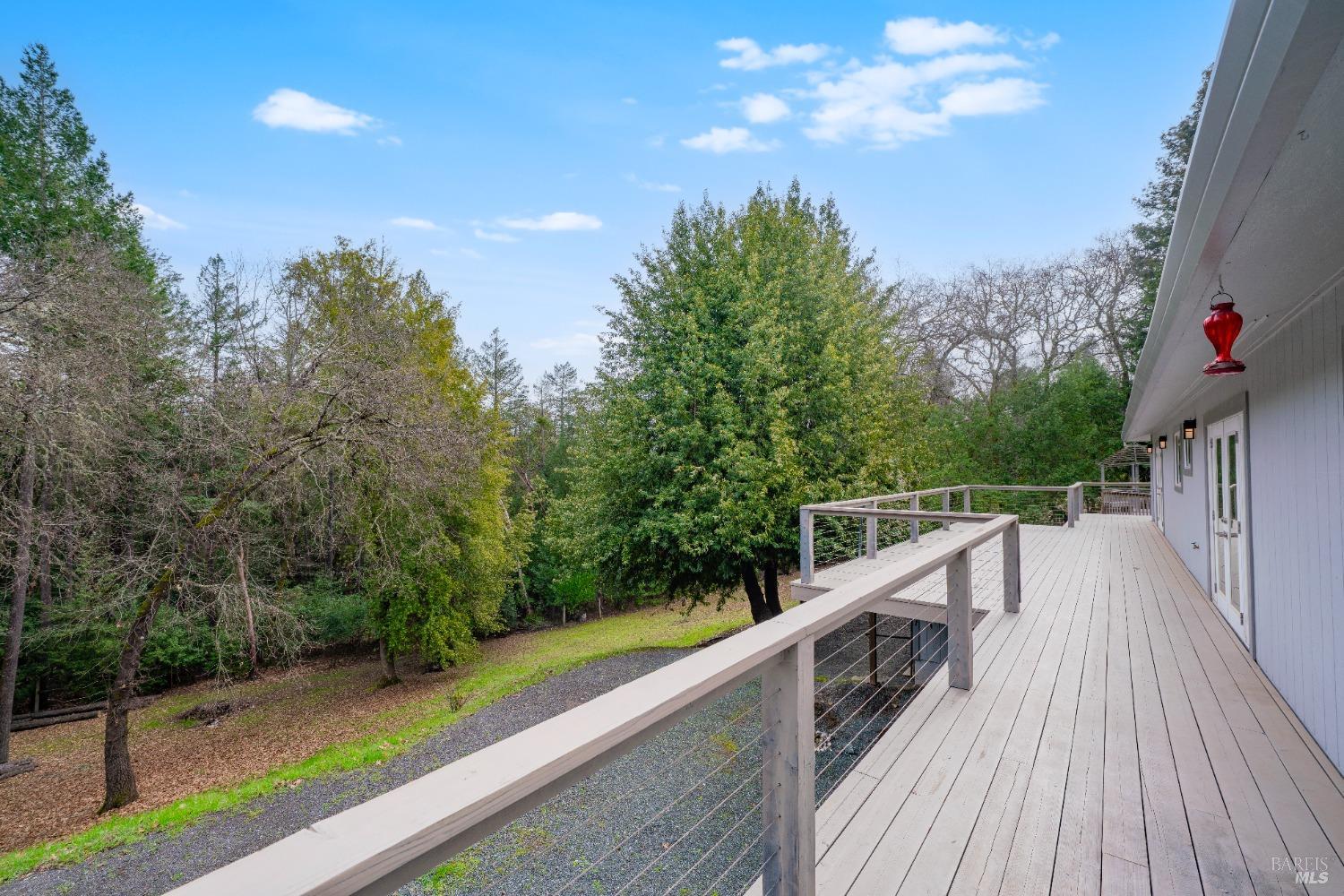 8481 Pinecrest Dr