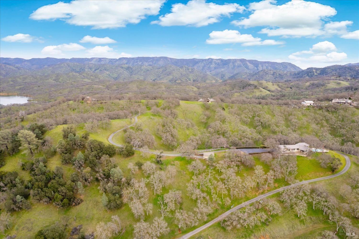 1011 Steele Canyon Rd