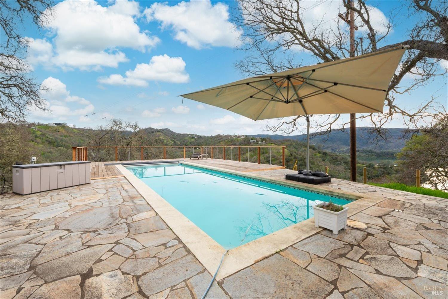 1011 Steele Canyon Rd