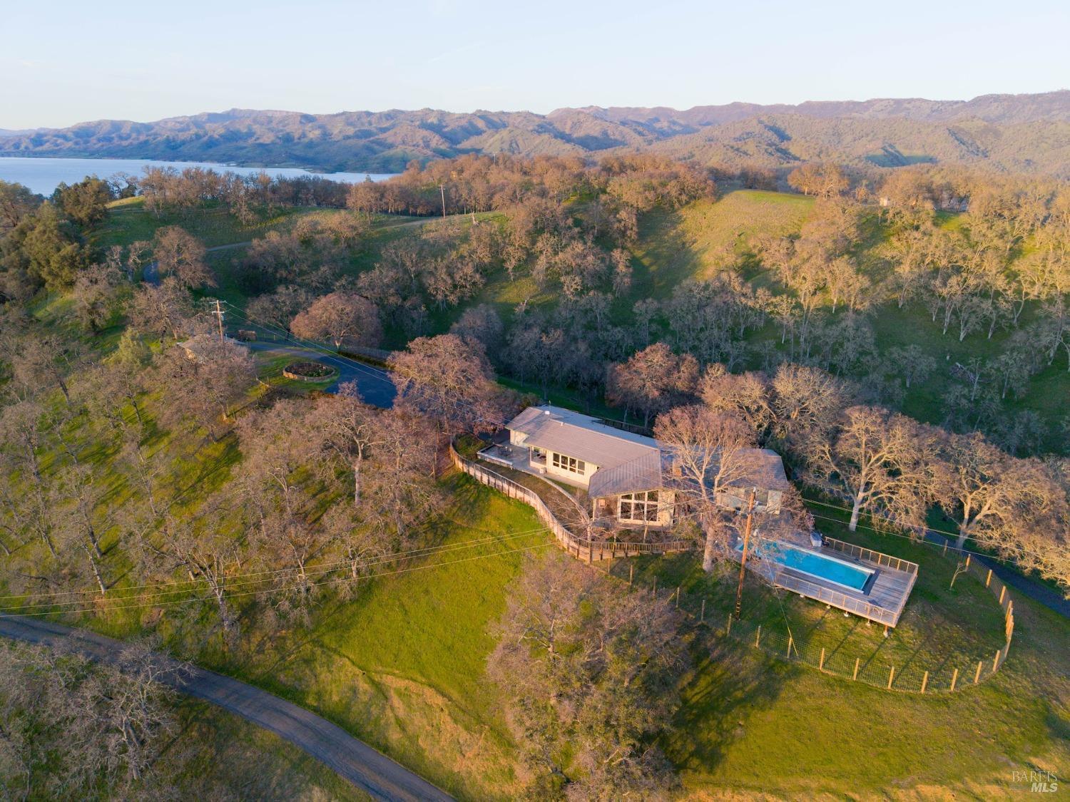 1011 Steele Canyon Rd
