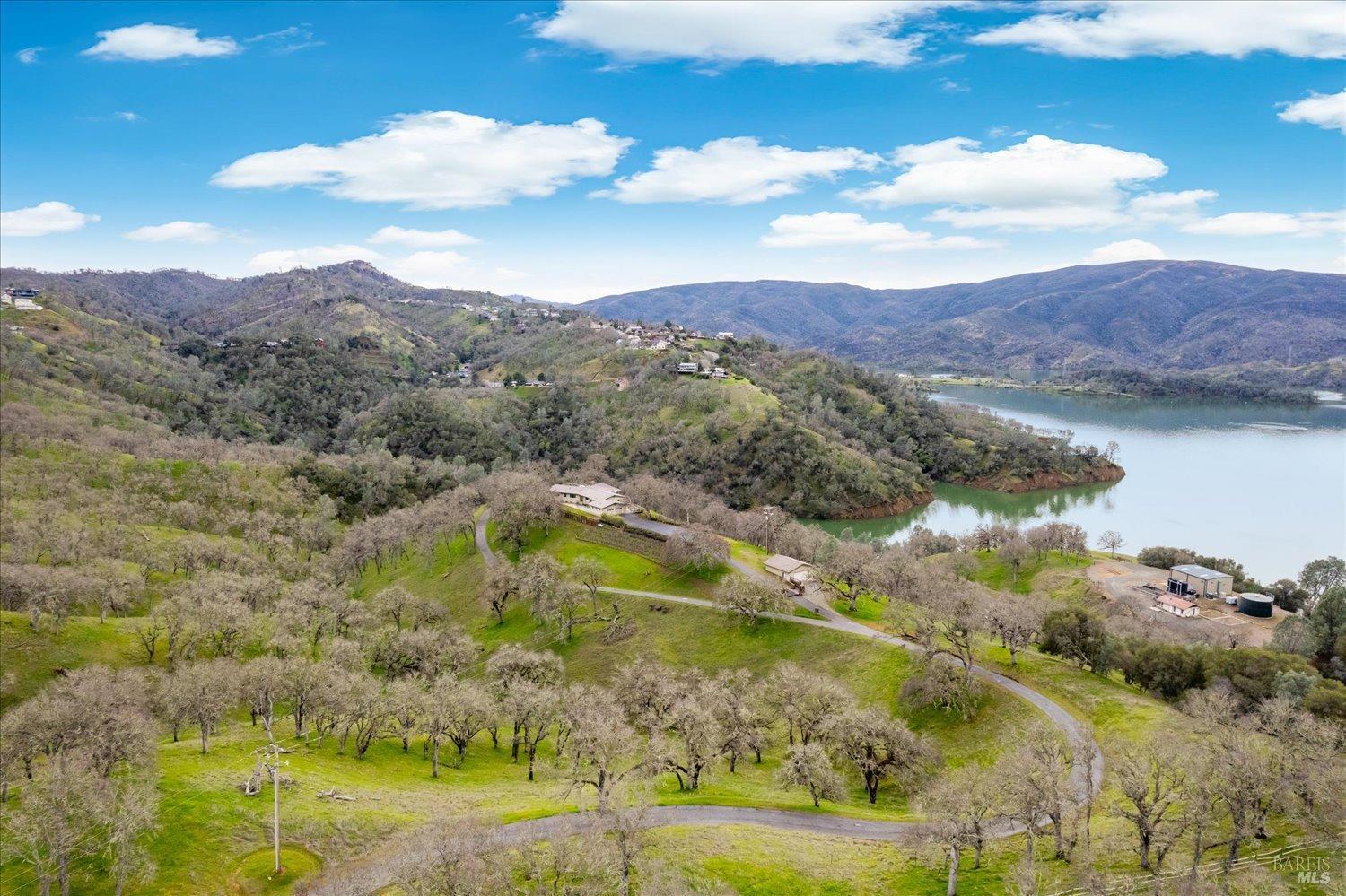1011 Steele Canyon Rd