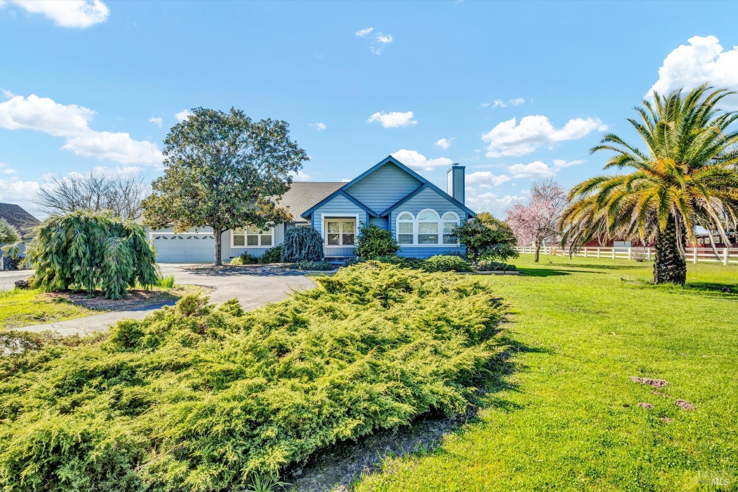 1633 Willowside Rd