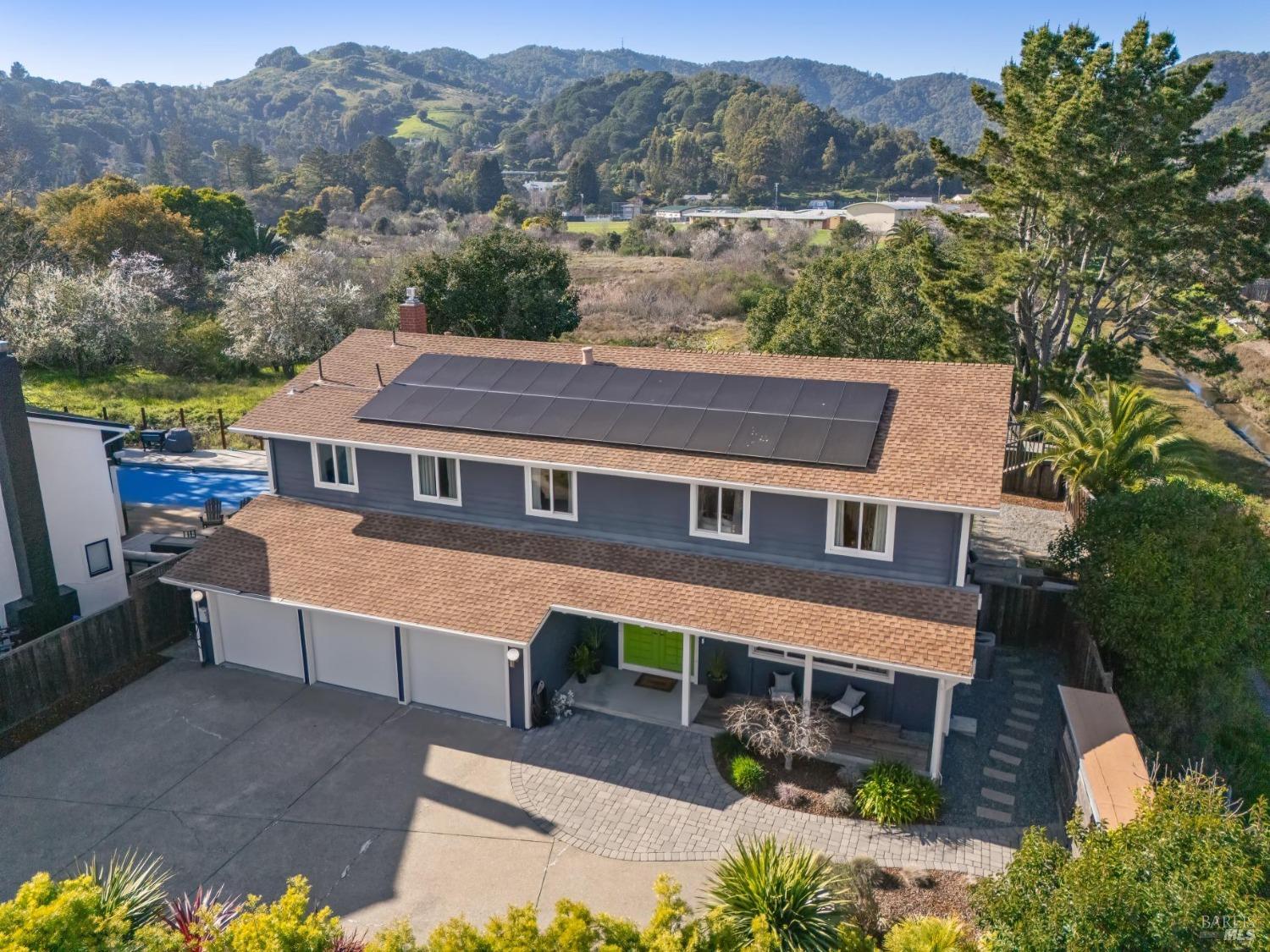56 Surfwood Cir