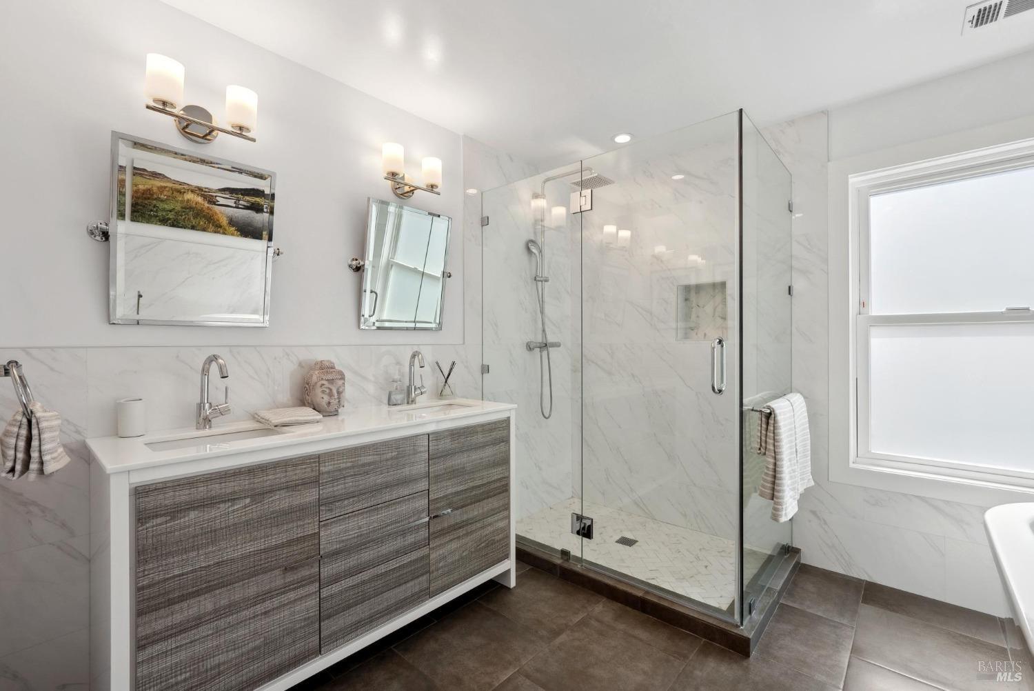 56 Surfwood Cir