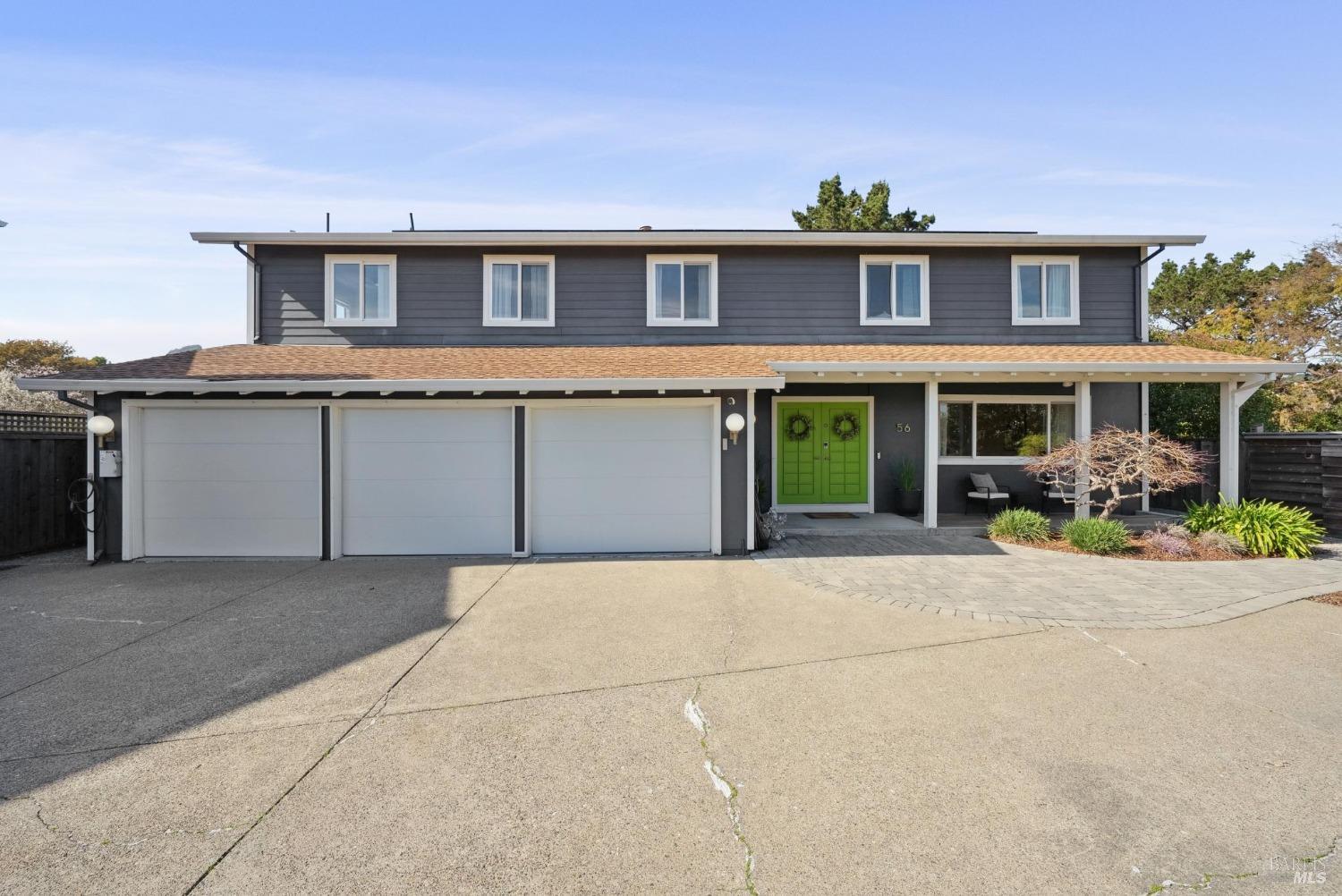 56 Surfwood Cir
