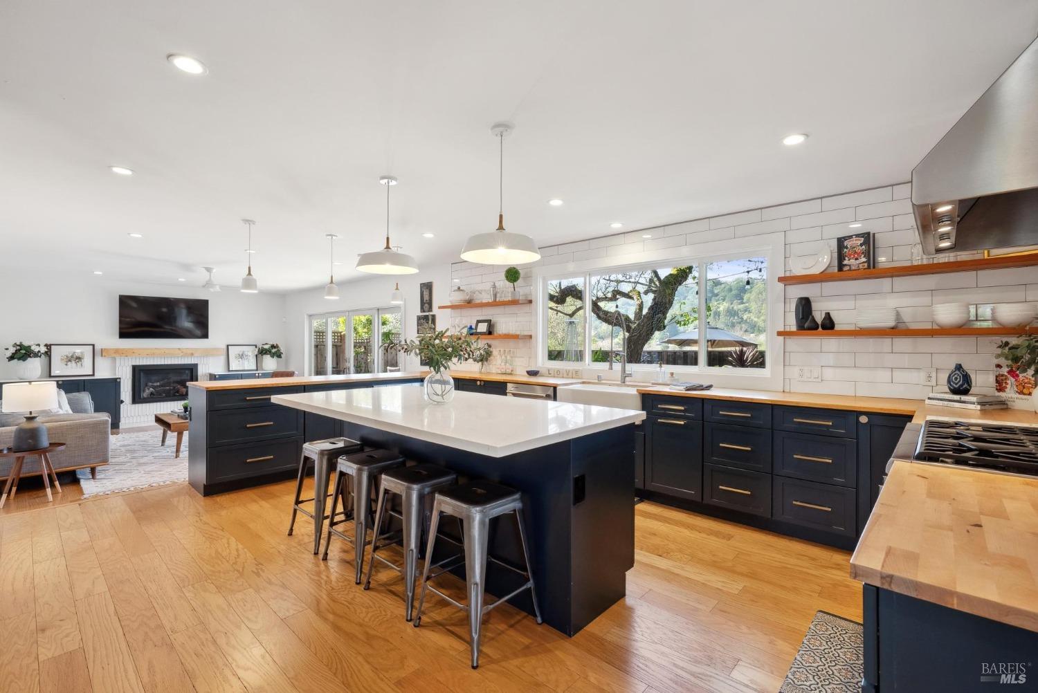 56 Surfwood Cir