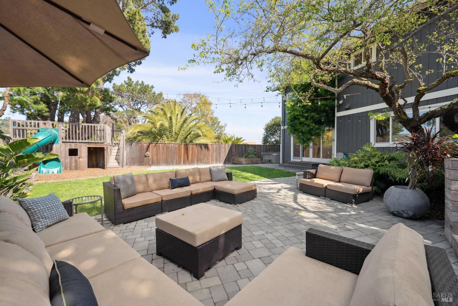56 Surfwood Cir