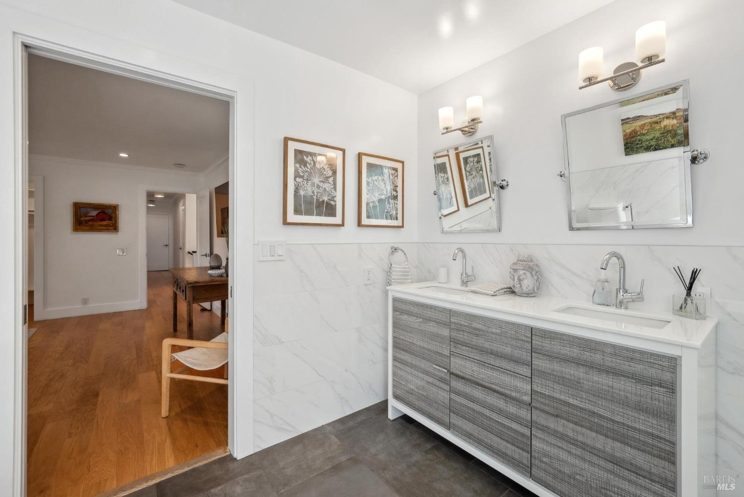56 Surfwood Cir