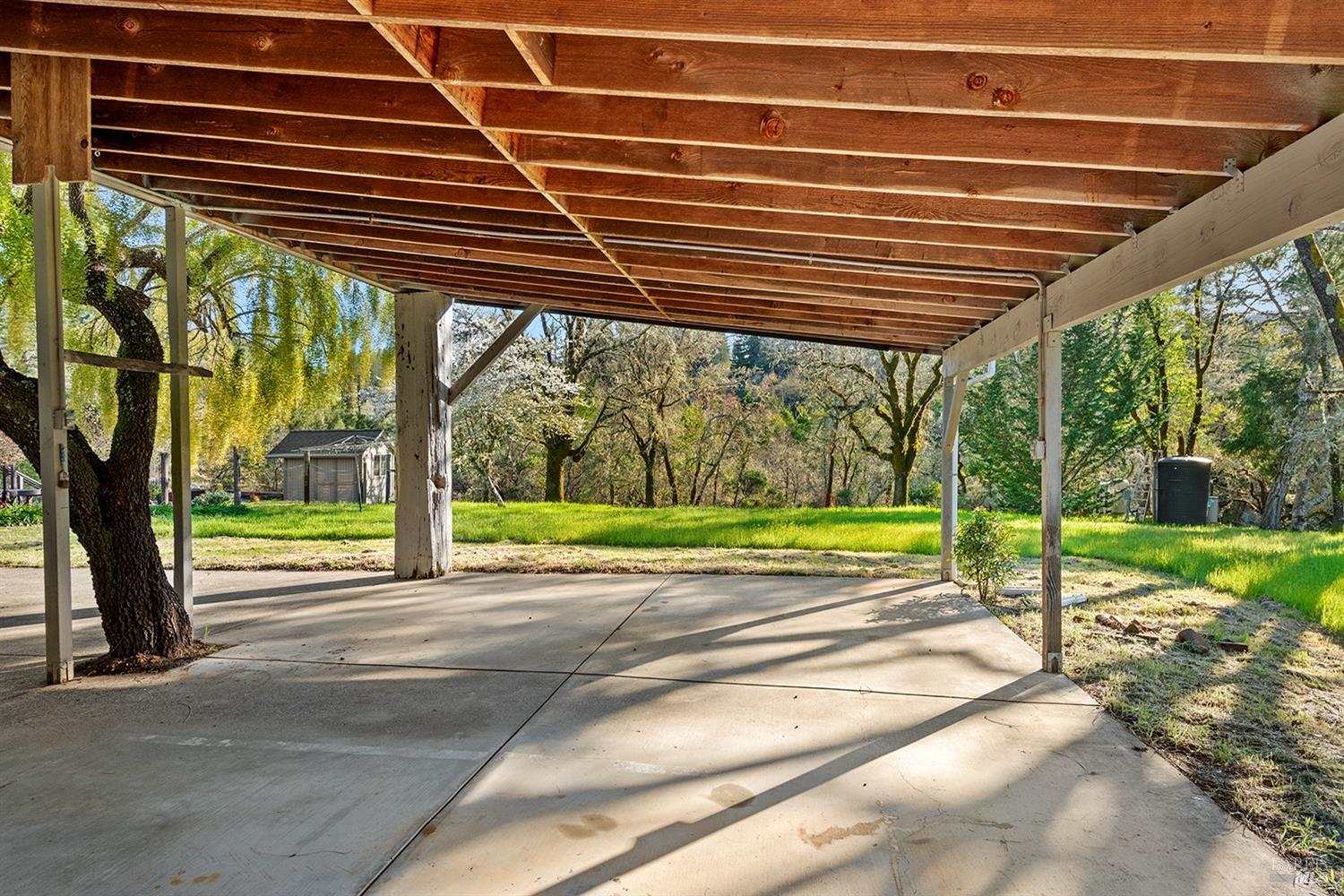 3651 Bones Rd