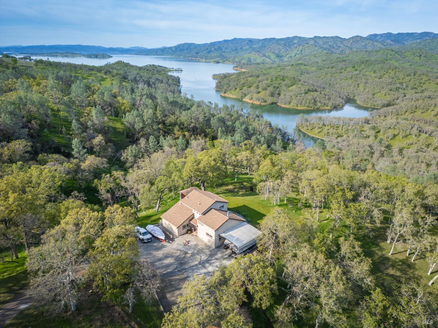 1081 Steele Canyon Rd