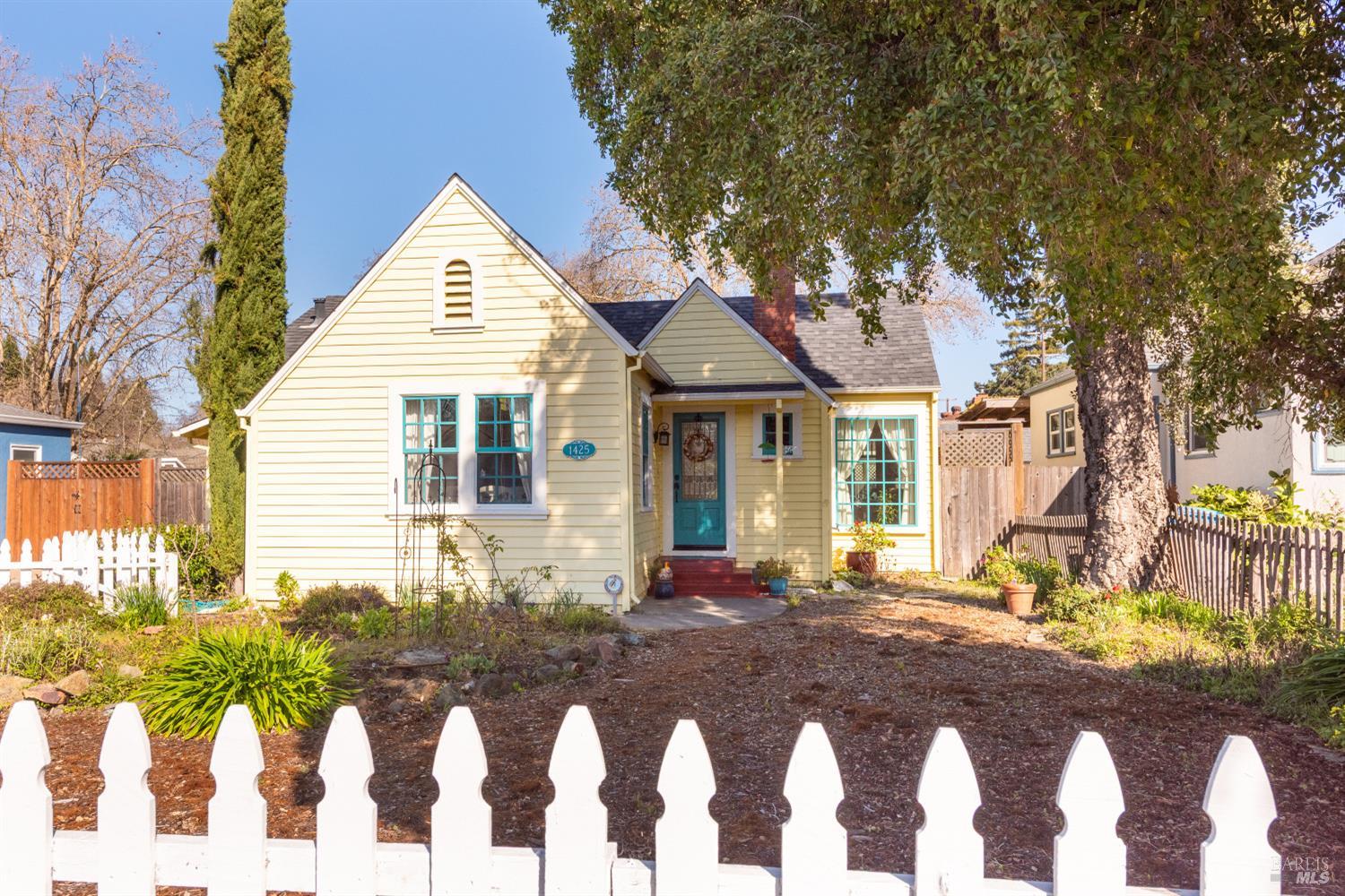 1425 Sonoma Ave