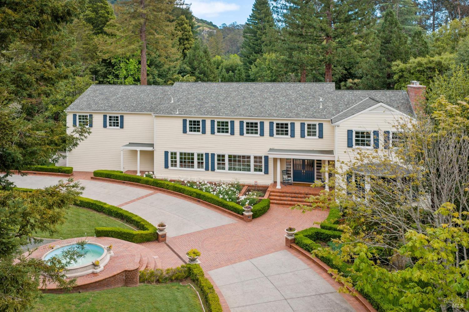 110 Mountain View Avenue