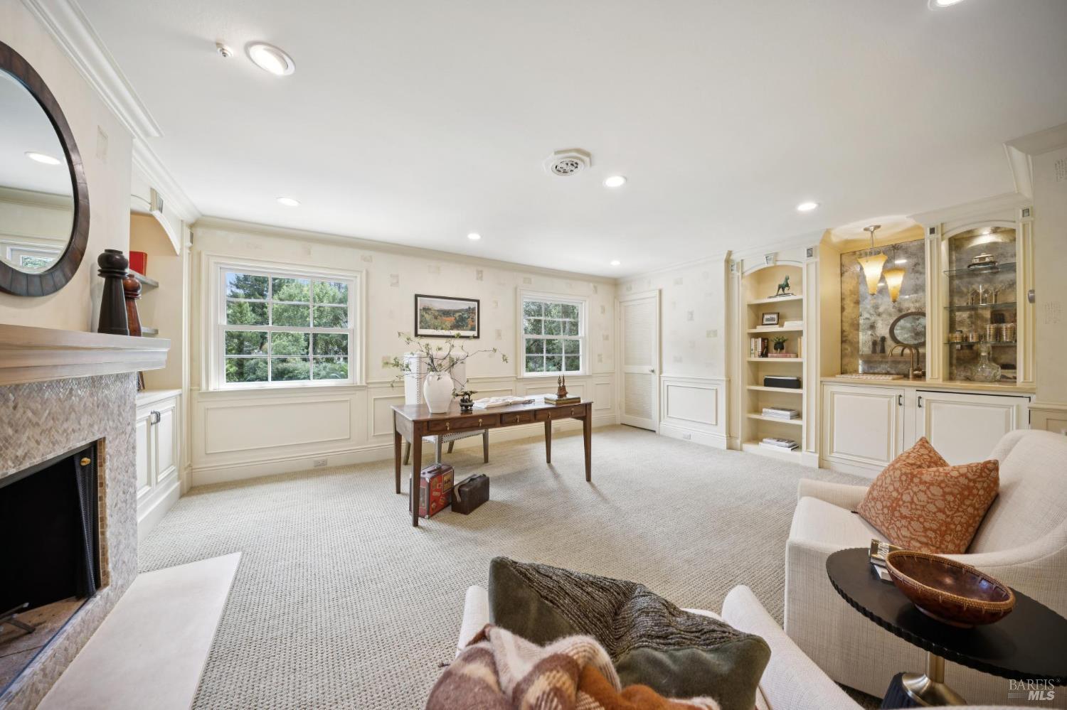 110 Mountain View Avenue