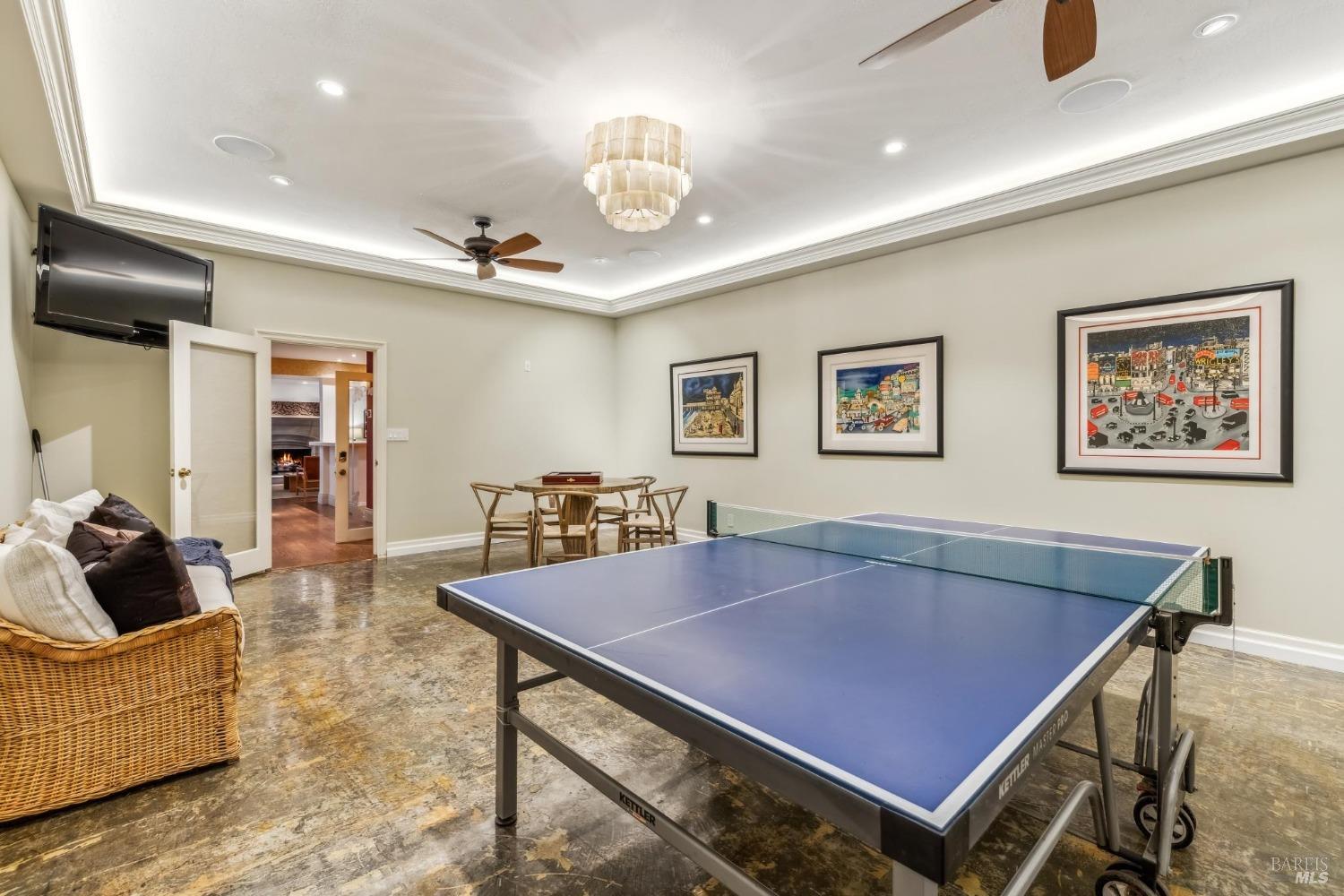 110 Mountain View Avenue