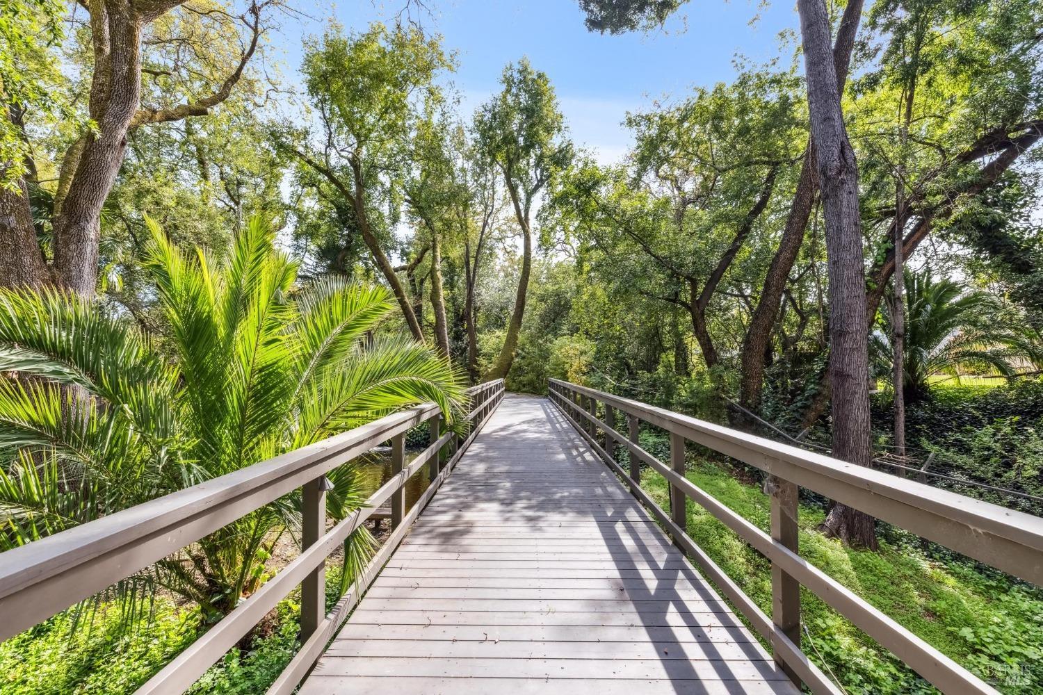 110 Mountain View Avenue