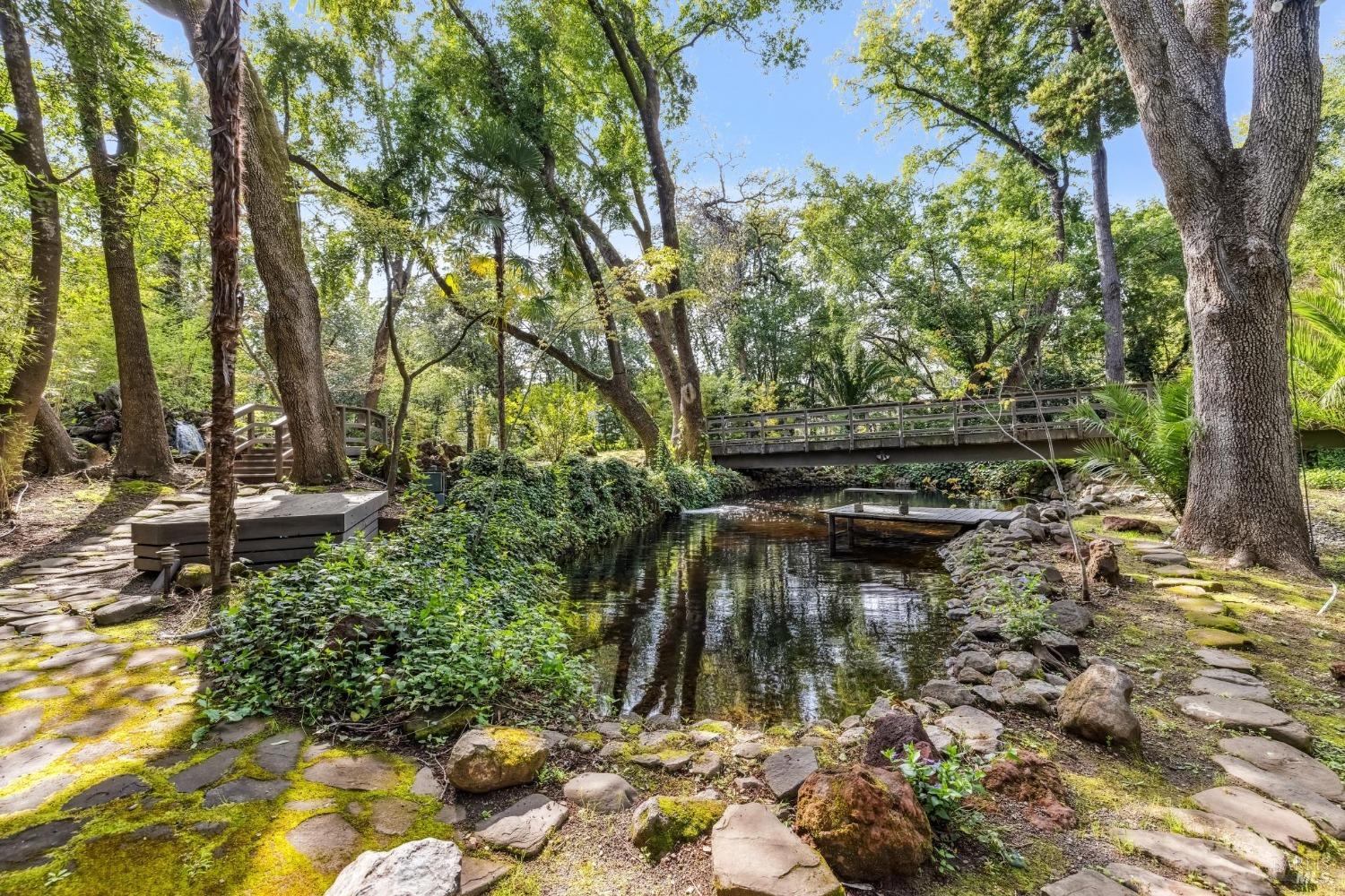 110 Mountain View Avenue