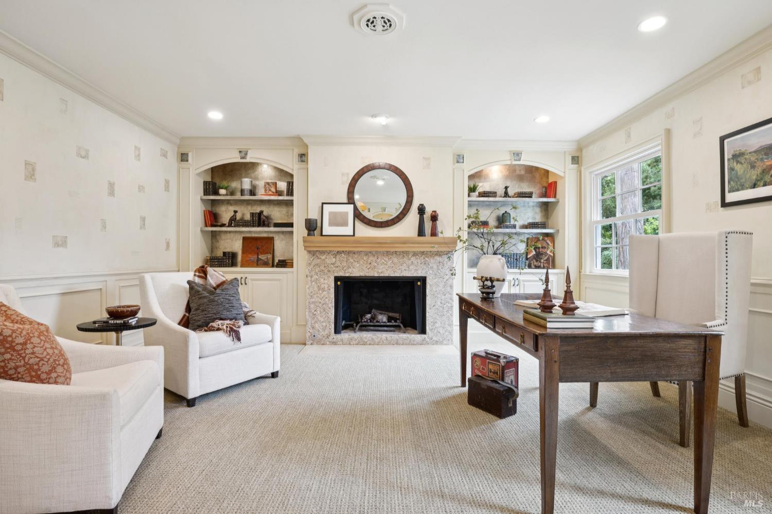 110 Mountain View Avenue