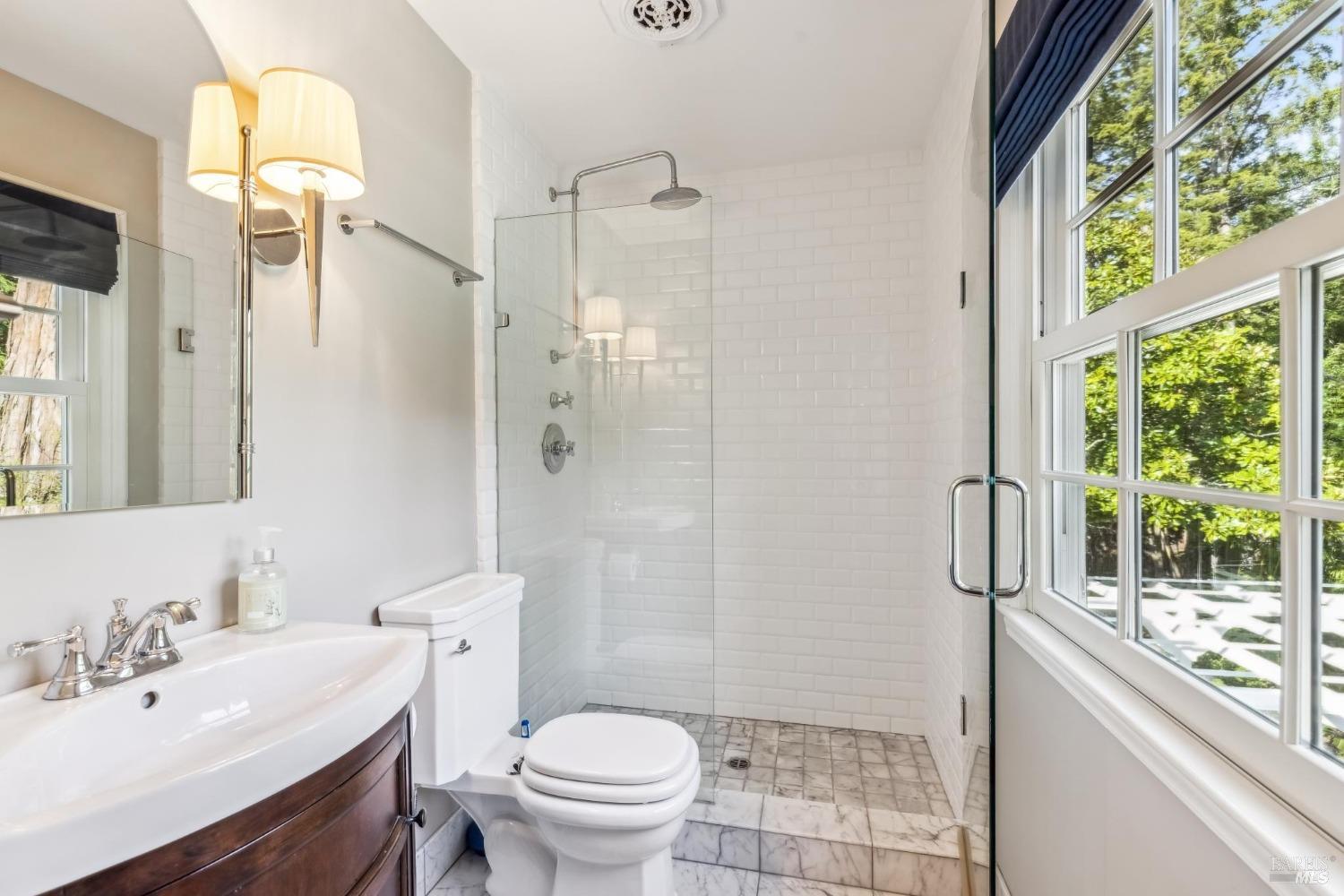 110 Mountain View Avenue