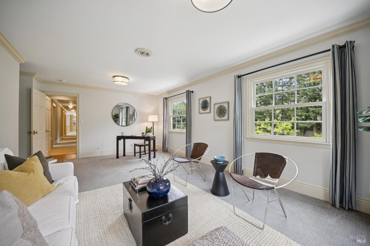 110 Mountain View Avenue