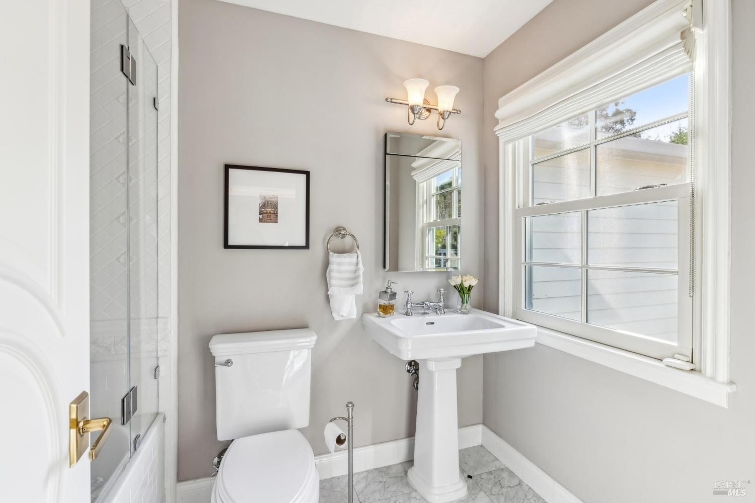 110 Mountain View Avenue