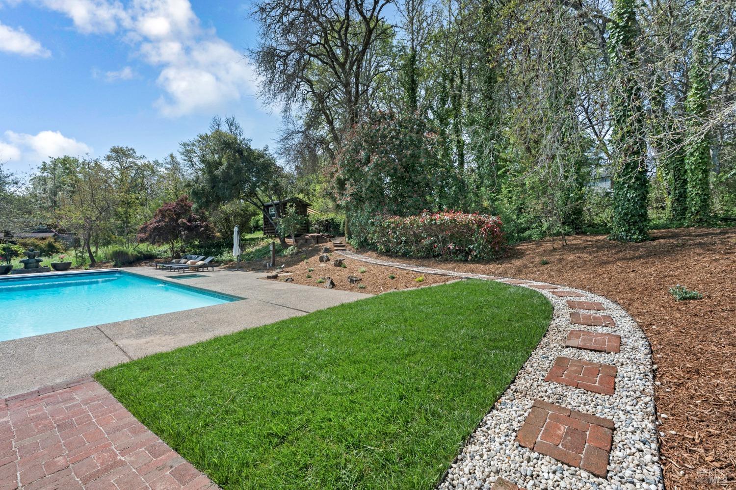 4071 Bones Rd