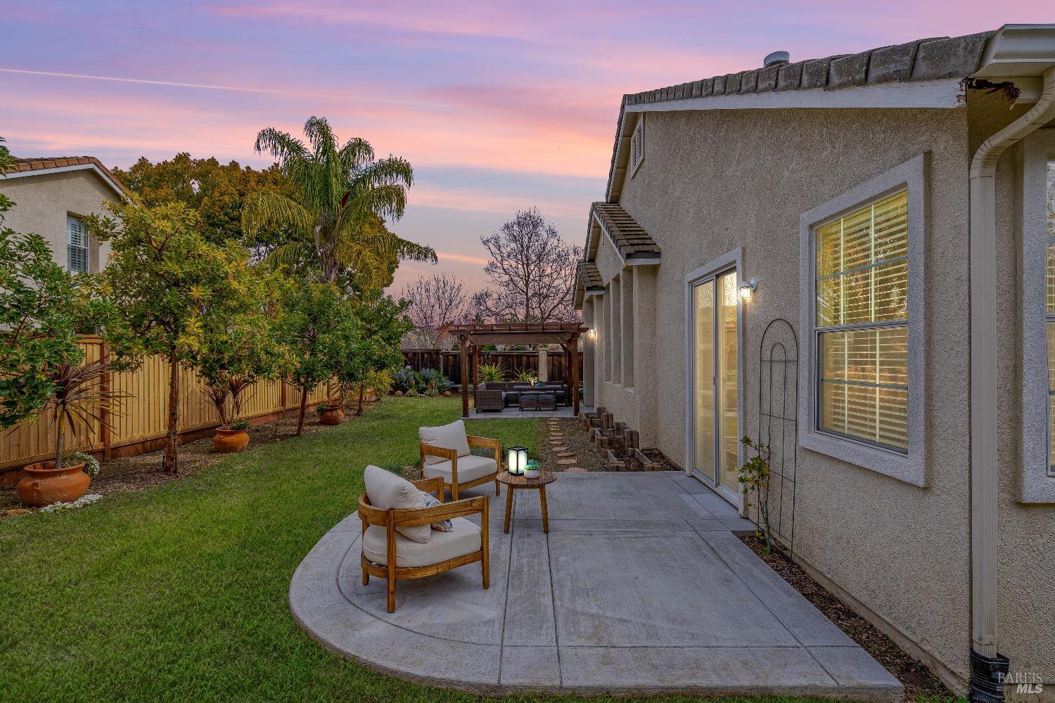 5090 Grass Valley Ct