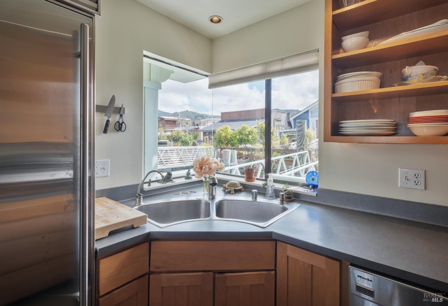 63 Issaquah Dock